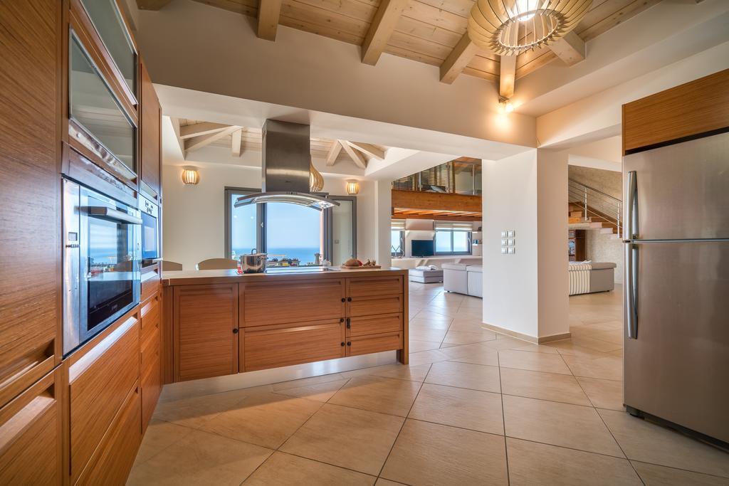 Villa Merovigli - Sea Views & Private Pool, Ideal For Large Groups, By Zantewize Трагаки Екстериор снимка
